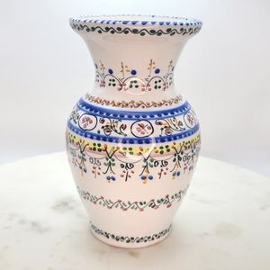 Cruz P. Arzobispo Vintage Hand Painted Pottery Vase Signed 6.5"  White Blue